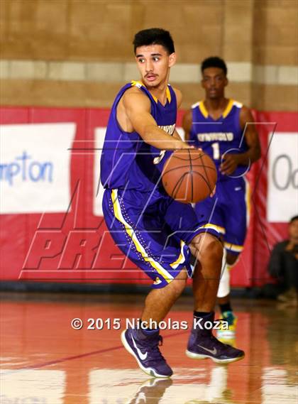 Thumbnail 2 in Lynwood vs. Westchester (Pacific Shores Tournament) photogallery.