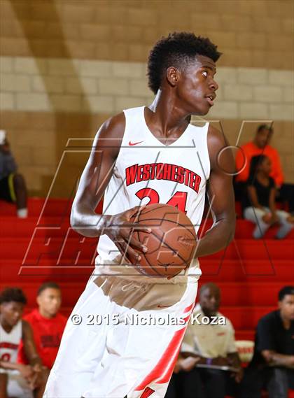 Thumbnail 2 in Lynwood vs. Westchester (Pacific Shores Tournament) photogallery.