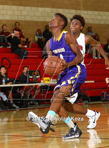 Thumbnail 3 in Lynwood vs. Westchester (Pacific Shores Tournament) photogallery.