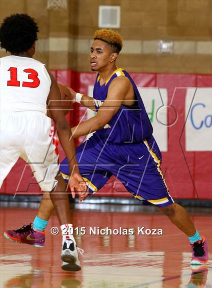 Thumbnail 2 in Lynwood vs. Westchester (Pacific Shores Tournament) photogallery.