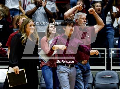 Thumbnail 3 in Austin High vs. Southlake Carrol (UIL 6A D2 Volleyball Final) photogallery.
