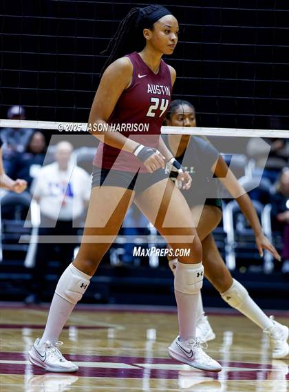Thumbnail 2 in Austin High vs. Southlake Carrol (UIL 6A D2 Volleyball Final) photogallery.