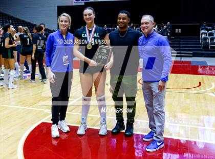 Thumbnail 3 in Austin High vs. Southlake Carrol (UIL 6A D2 Volleyball Final) photogallery.