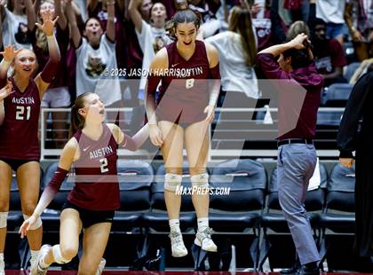 Thumbnail 3 in Austin High vs. Southlake Carrol (UIL 6A D2 Volleyball Final) photogallery.