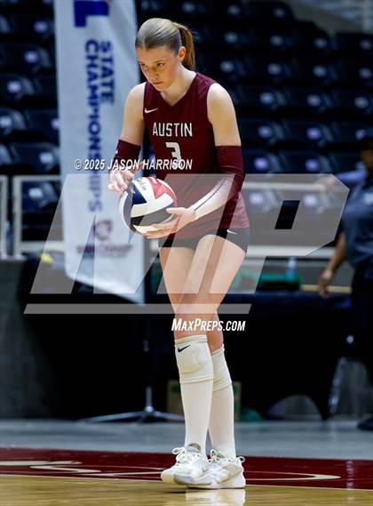 Thumbnail 1 in Austin High vs. Southlake Carrol (UIL 6A D2 Volleyball Final) photogallery.