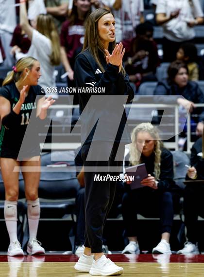 Thumbnail 1 in Austin High vs. Southlake Carrol (UIL 6A D2 Volleyball Final) photogallery.