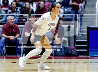 Thumbnail 1 in Austin High vs. Southlake Carrol (UIL 6A D2 Volleyball Final) photogallery.