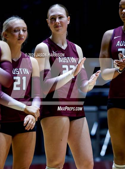 Thumbnail 3 in Austin High vs. Southlake Carrol (UIL 6A D2 Volleyball Final) photogallery.