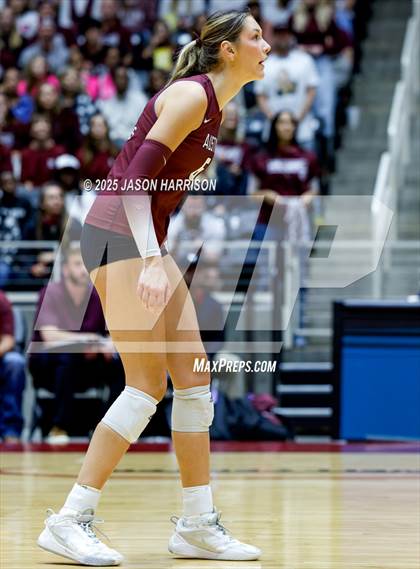 Thumbnail 2 in Austin High vs. Southlake Carrol (UIL 6A D2 Volleyball Final) photogallery.