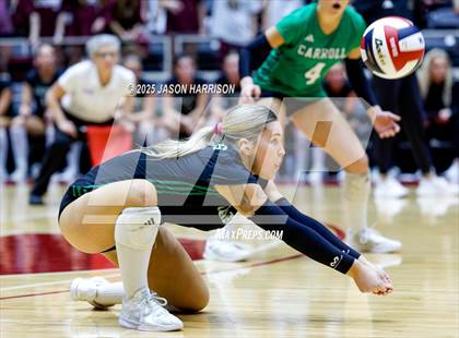 Thumbnail 3 in Austin High vs. Southlake Carrol (UIL 6A D2 Volleyball Final) photogallery.
