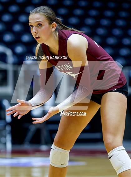 Thumbnail 2 in Austin High vs. Southlake Carrol (UIL 6A D2 Volleyball Final) photogallery.