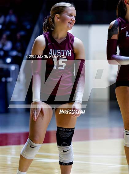Thumbnail 3 in Austin High vs. Southlake Carrol (UIL 6A D2 Volleyball Final) photogallery.