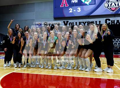Thumbnail 3 in Austin High vs. Southlake Carrol (UIL 6A D2 Volleyball Final) photogallery.