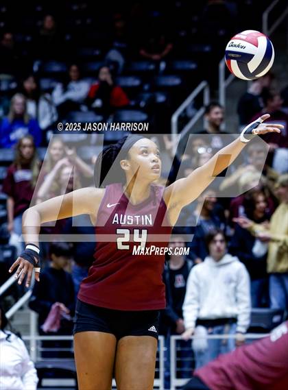 Thumbnail 2 in Austin High vs. Southlake Carrol (UIL 6A D2 Volleyball Final) photogallery.
