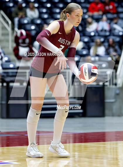 Thumbnail 3 in Austin High vs. Southlake Carrol (UIL 6A D2 Volleyball Final) photogallery.