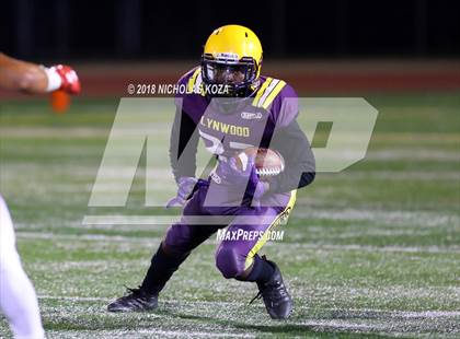 Thumbnail 2 in Savanna vs. Lynwood photogallery.