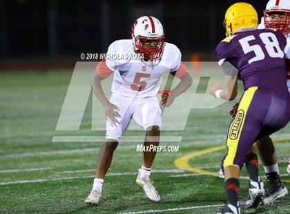 Thumbnail 3 in Savanna vs. Lynwood photogallery.