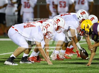 Thumbnail 2 in Savanna vs. Lynwood photogallery.