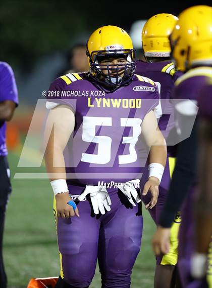 Thumbnail 1 in Savanna vs. Lynwood photogallery.