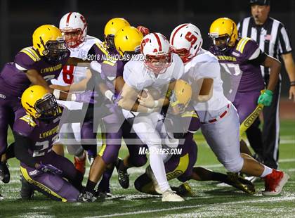 Thumbnail 1 in Savanna vs. Lynwood photogallery.