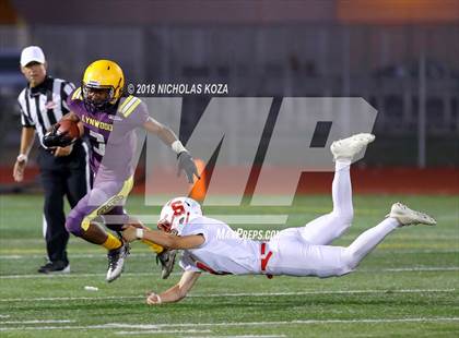 Thumbnail 1 in Savanna vs. Lynwood photogallery.