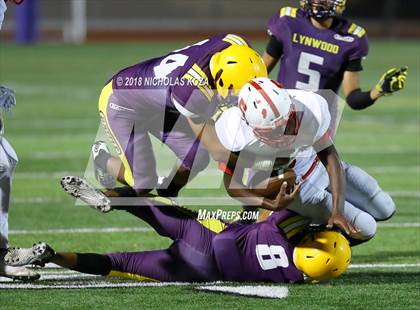 Thumbnail 2 in Savanna vs. Lynwood photogallery.