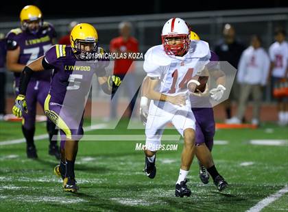 Thumbnail 3 in Savanna vs. Lynwood photogallery.