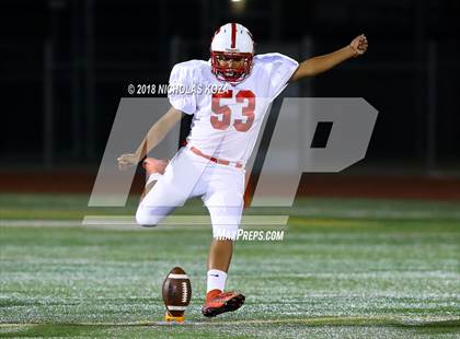 Thumbnail 2 in Savanna vs. Lynwood photogallery.