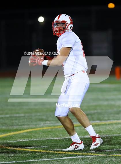 Thumbnail 2 in Savanna vs. Lynwood photogallery.