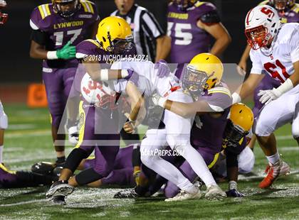 Thumbnail 2 in Savanna vs. Lynwood photogallery.