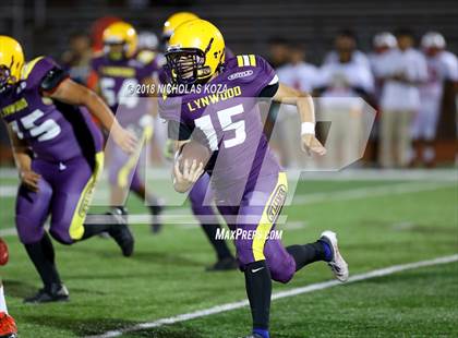 Thumbnail 1 in Savanna vs. Lynwood photogallery.