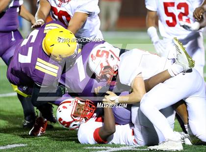 Thumbnail 3 in Savanna vs. Lynwood photogallery.