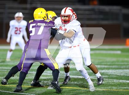 Thumbnail 3 in Savanna vs. Lynwood photogallery.