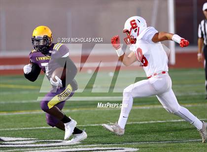 Thumbnail 3 in Savanna vs. Lynwood photogallery.