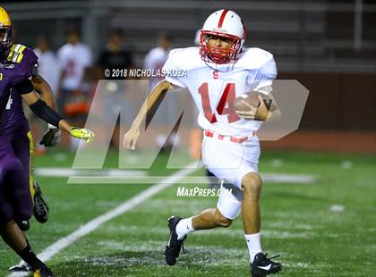 Thumbnail 3 in Savanna vs. Lynwood photogallery.