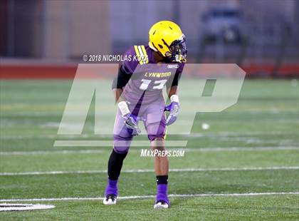 Thumbnail 1 in Savanna vs. Lynwood photogallery.