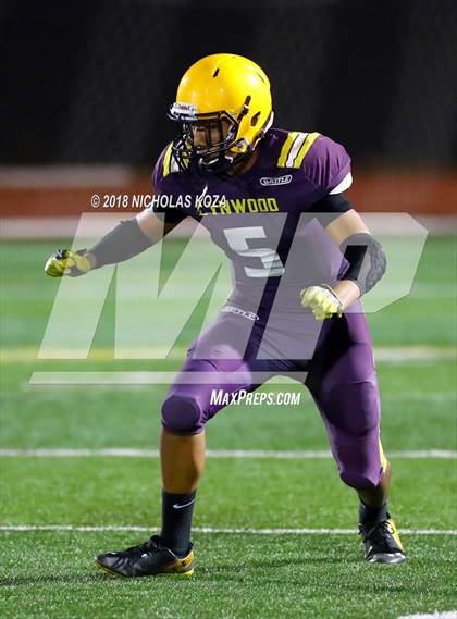 Thumbnail 2 in Savanna vs. Lynwood photogallery.