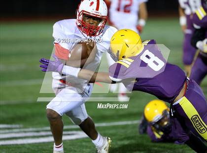 Thumbnail 3 in Savanna vs. Lynwood photogallery.