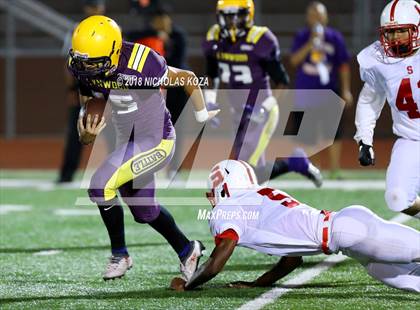 Thumbnail 1 in Savanna vs. Lynwood photogallery.