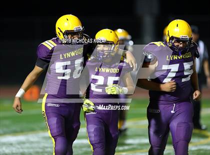 Thumbnail 1 in Savanna vs. Lynwood photogallery.