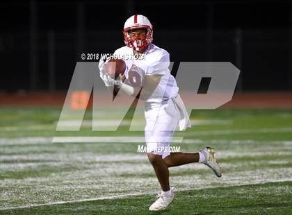 Thumbnail 3 in Savanna vs. Lynwood photogallery.