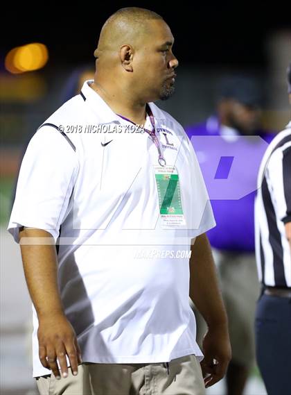 Thumbnail 2 in Savanna vs. Lynwood photogallery.