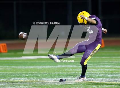 Thumbnail 1 in Savanna vs. Lynwood photogallery.