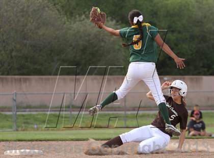 Thumbnail 3 in St. Francis vs Live Oak (Wilcox Tournament) photogallery.