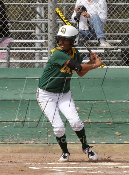 Thumbnail 2 in St. Francis vs Live Oak (Wilcox Tournament) photogallery.