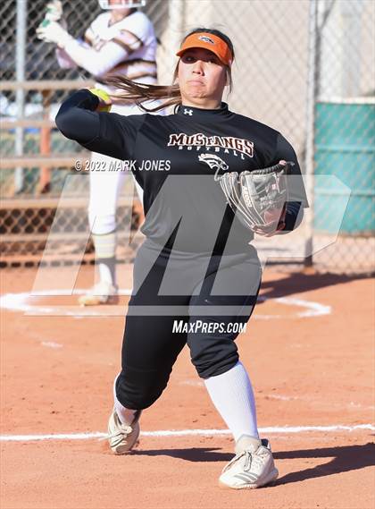 Thumbnail 2 in West vs. Roosevelt (Dave Kops Tournament of Champions) photogallery.