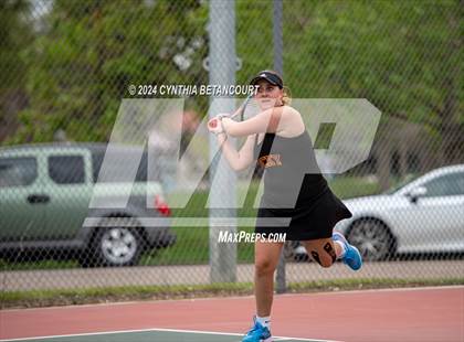 Thumbnail 2 in CHSAA 5A Finals photogallery.