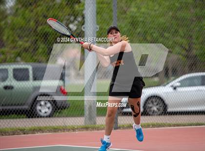 Thumbnail 1 in CHSAA 5A Finals photogallery.