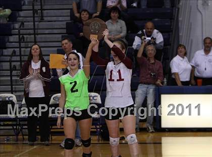Thumbnail 3 in Aquinas vs Eden (NYSPHSAA Class B Regional Semifinal) photogallery.