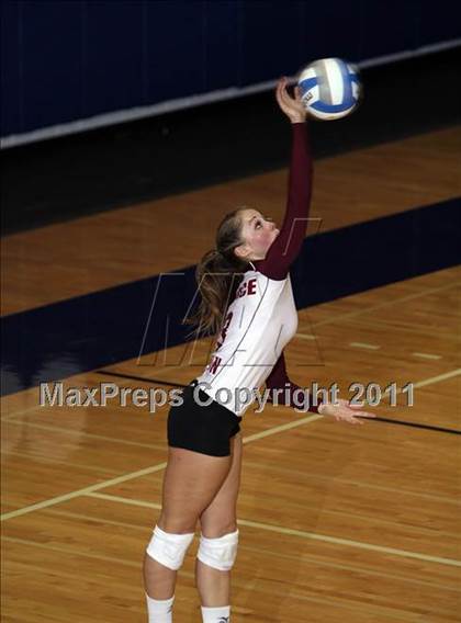 Thumbnail 1 in Aquinas vs Eden (NYSPHSAA Class B Regional Semifinal) photogallery.